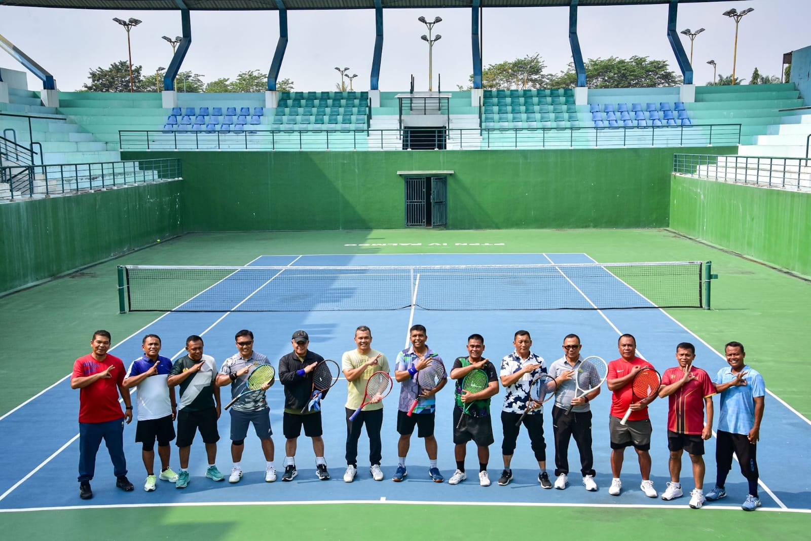 Pererat Sinergitas dan Silaturahmi, Danrem 031/WB Bersama Staf Gelar Fun Tenis dengan Jajaran PTPN IV Pekanbaru